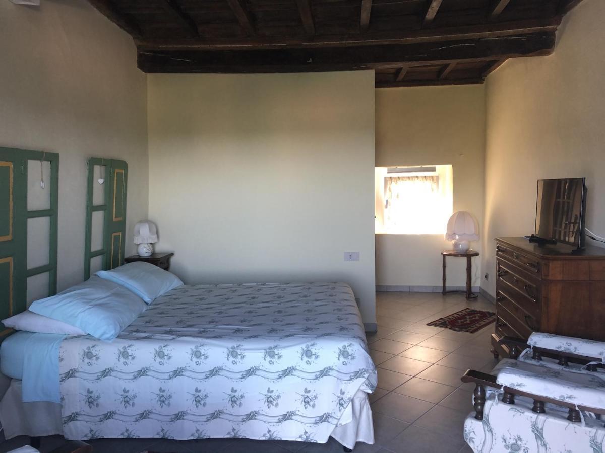La Casa Di Pietro Hotell Cerrione Eksteriør bilde
