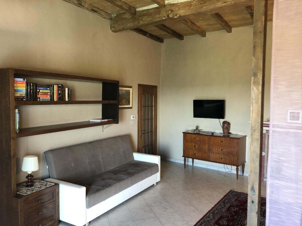 La Casa Di Pietro Hotell Cerrione Eksteriør bilde